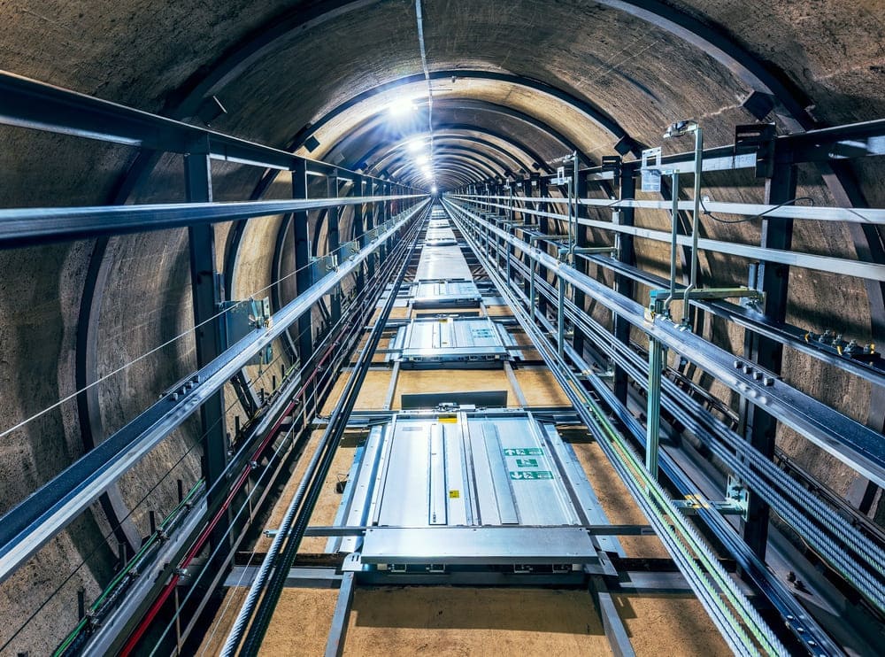 Procesul de modernizare a unui ascensor